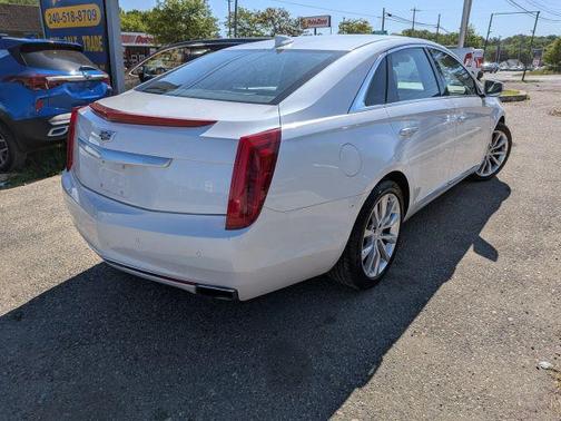 White 2017 Cadillac XTS Luxury