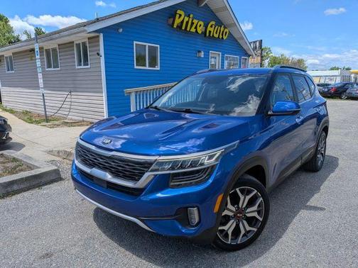 Blue 2021 Kia Seltos SX