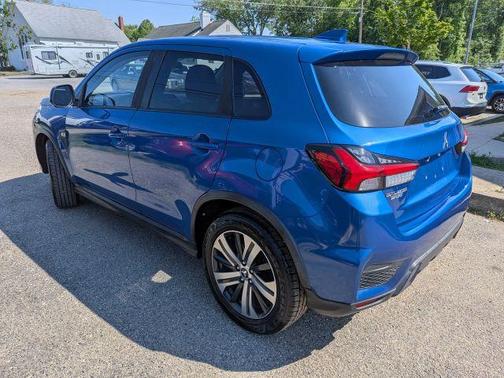 Blue 2020 Mitsubishi Outlander Sport SP