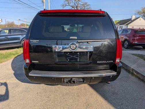 Black 2011 Cadillac Escalade Premium