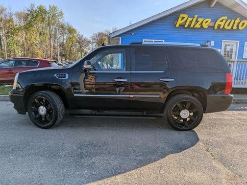 Black 2011 Cadillac Escalade Premium