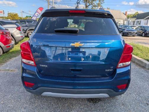 Blue 2020 Chevrolet Trax LT