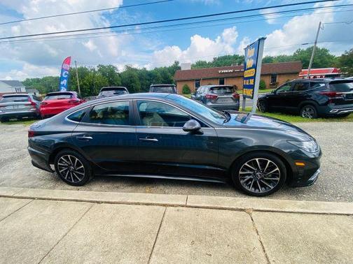 Gray 2021 Hyundai SONATA Limited