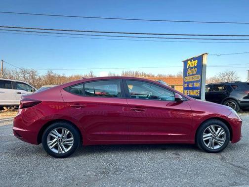 2020 Hyundai ELANTRA SEL