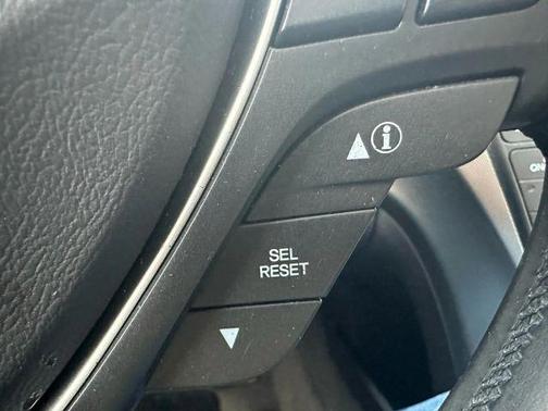 2013 Acura TL Technology