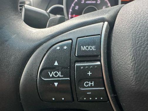 2013 Acura TL Technology