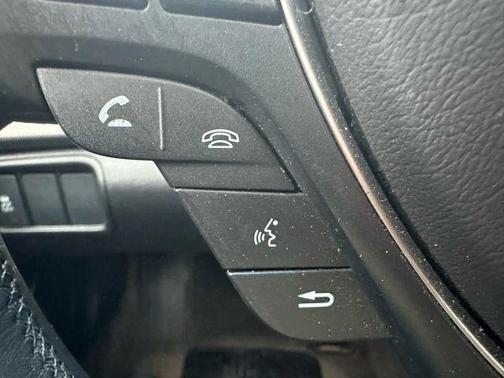 2013 Acura TL Technology