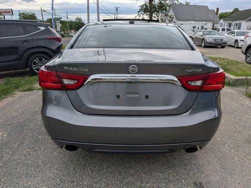 Gun Metallic 2016 Nissan Maxima 3.5 Platinum