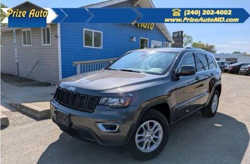 Gray 2019 Jeep Grand Cherokee Laredo