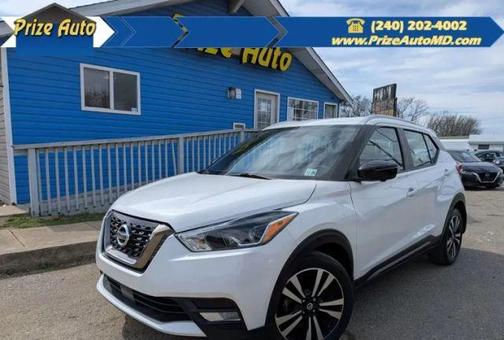 2020 Nissan Kicks SR