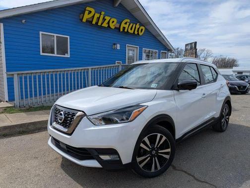 2020 Nissan Kicks SR