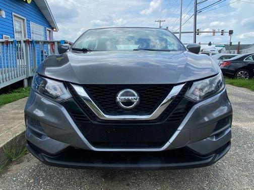 Gray 2021 Nissan Rogue Sport S