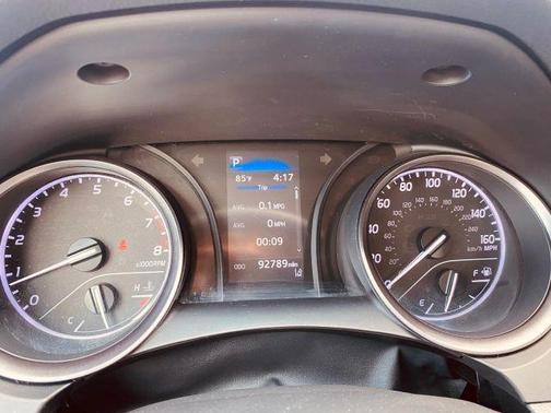 Silver 2023 Toyota Camry SE
