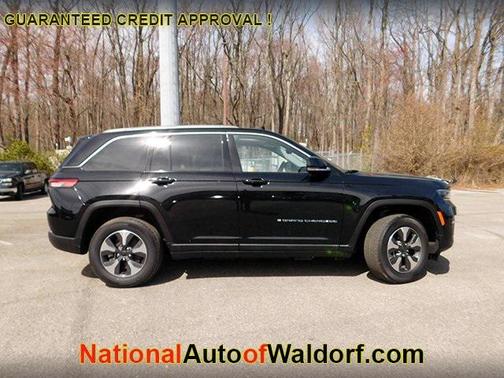 2023 Jeep Grand Cherokee 4xe Base