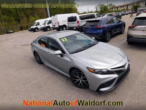 2022 Toyota Camry SE