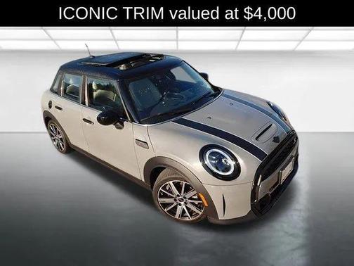 2023 MINI Hardtop Cooper