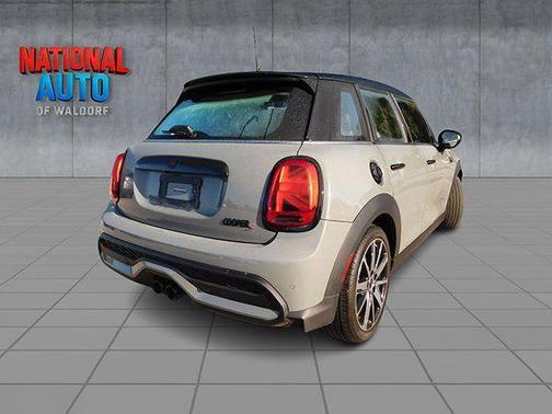 2023 MINI Hardtop Cooper