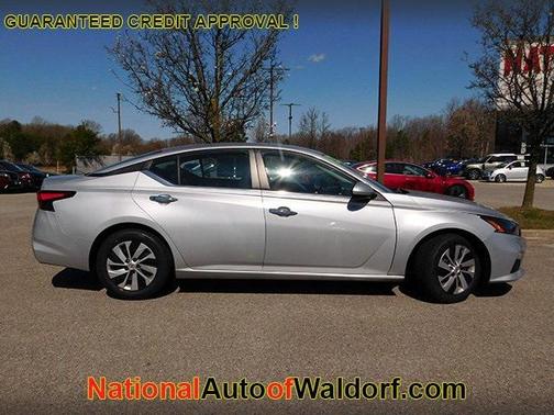 2022 Nissan Altima S FWD