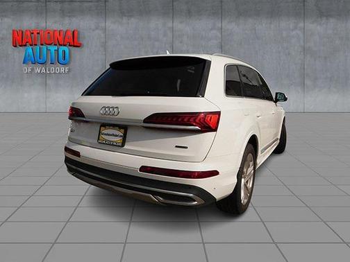2023 Audi Q7 55 Premium Plus
