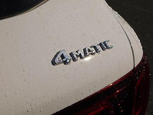 2022 Mercedes-Benz GLC 300 Base 4MATIC