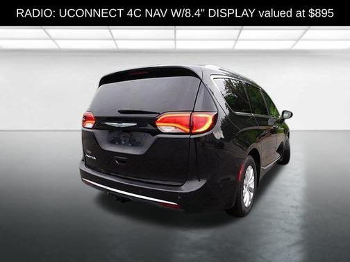 2019 Chrysler Pacifica Touring-L