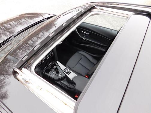 2017 BMW 320 i xDrive