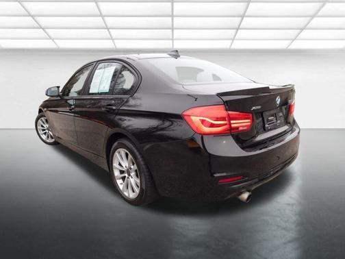 2017 BMW 320 i xDrive
