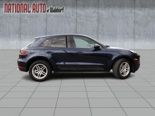 2018 Porsche Macan Base