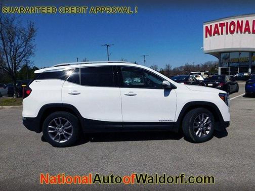 2023 GMC Terrain SLT