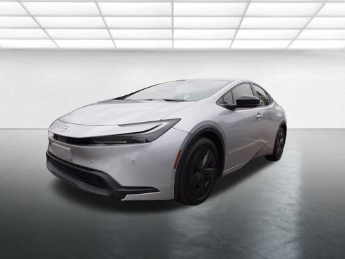 2023 Toyota Prius LE