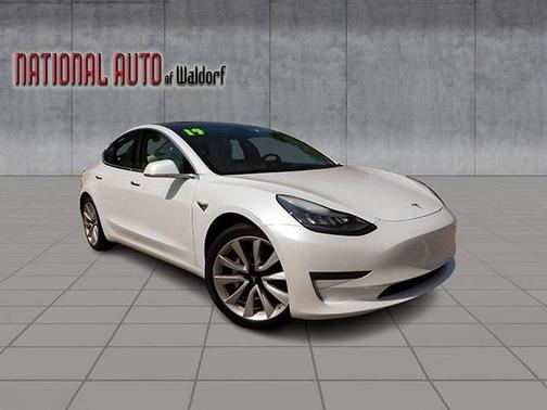 2019 Tesla Model 3 Mid Range