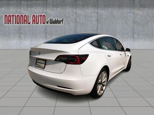 2019 Tesla Model 3 Mid Range