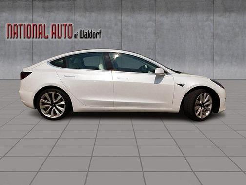 2019 Tesla Model 3 Mid Range