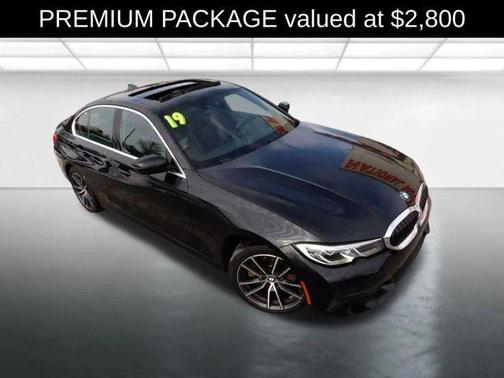 2019 BMW 330 i xDrive