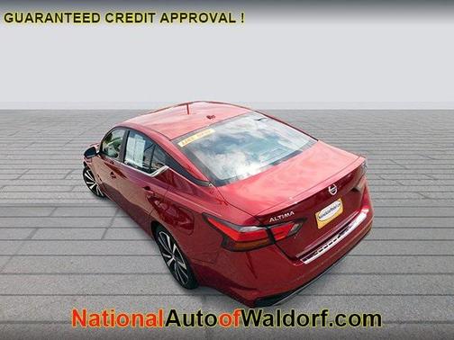2022 Nissan Altima SR FWD