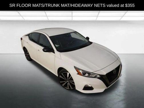 2022 Nissan Altima 2.5 SR