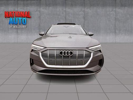 2021 Audi e-tron Premium Plus