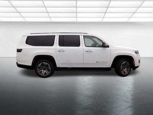 2023 Jeep Wagoneer L Series II
