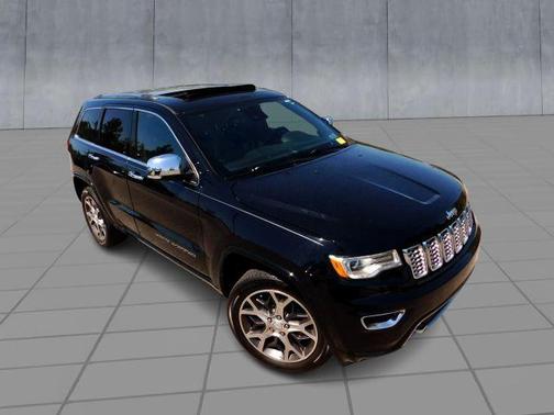 Black 2019 Jeep Grand Cherokee Overland