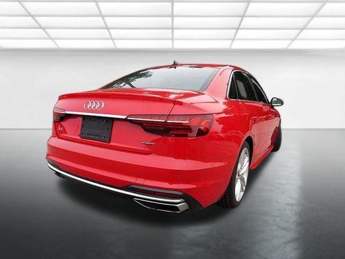 2023 Audi A4 45 S line Premium Plus