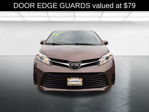 2020 Toyota Sienna LE