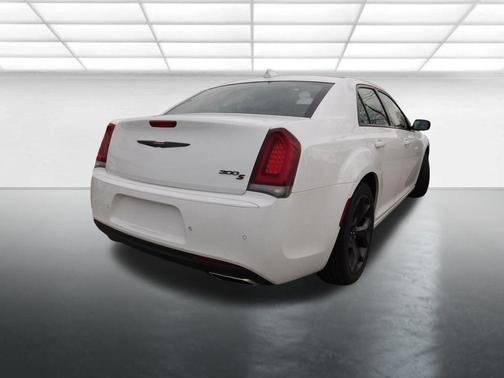 2023 Chrysler 300 S