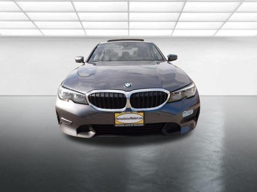 2021 BMW 330e xDrive