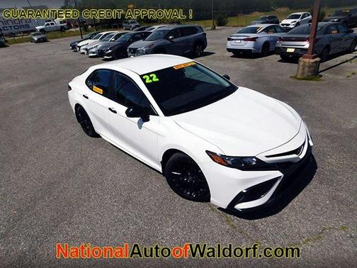2022 Toyota Camry SE