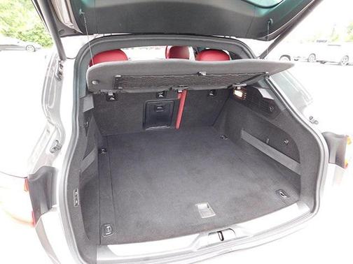 2017 Maserati Levante Base