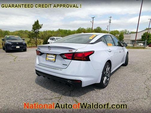 2023 Nissan Altima SR VC-Turbo FWD