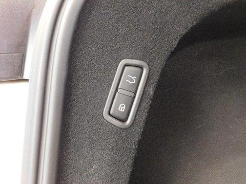 2023 Maserati Levante Modena