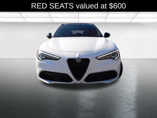 2022 Alfa Romeo Stelvio Veloce