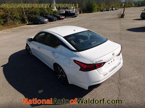 2022 Nissan Altima SR FWD