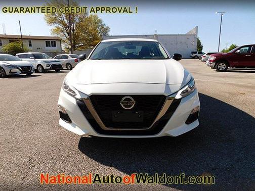 2022 Nissan Altima SR FWD